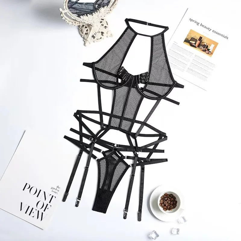 Body z siateczki z paskami i pasem do pończoch w stylu harness - Senséra