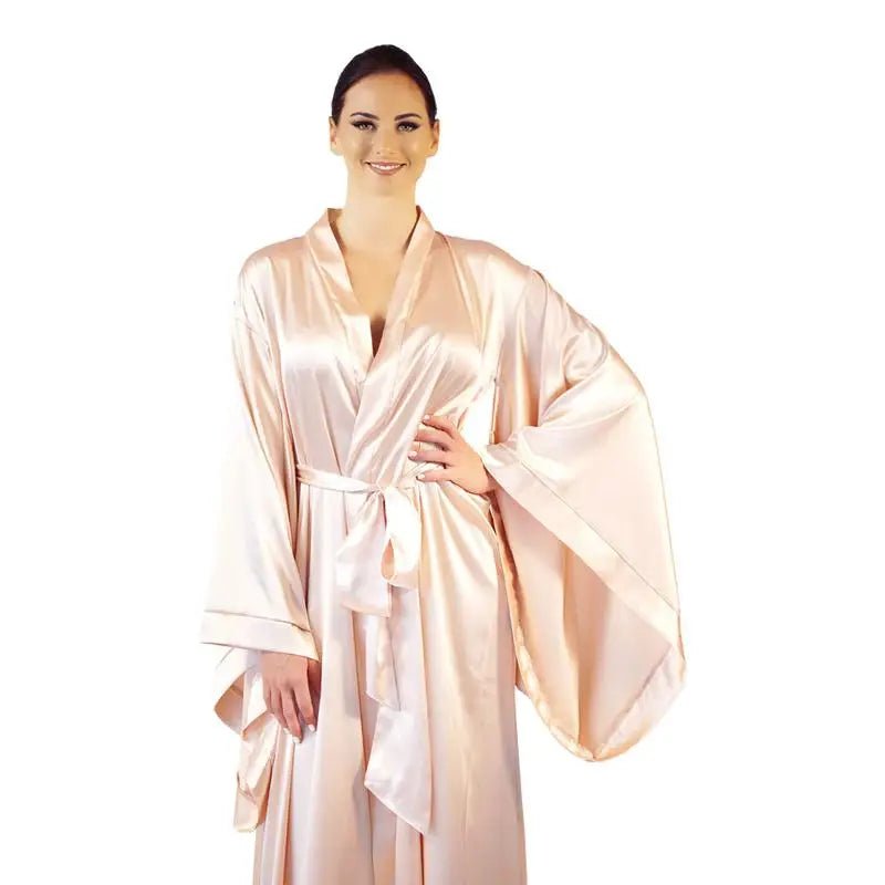 Długi szlafrok satynowy damski oversize z szerokimi rękawami kimono - Senséra