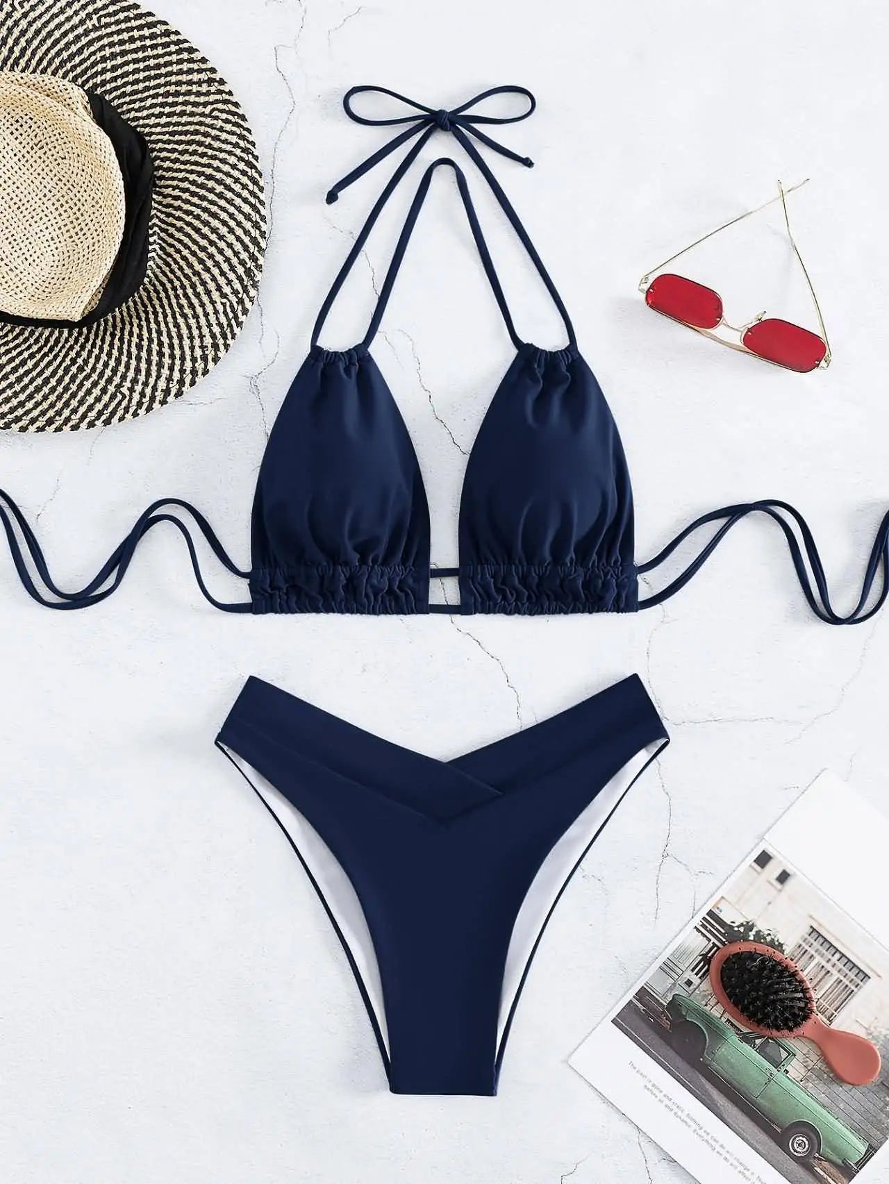 Bikini modelujące z marszczonym topem i wysokim wycięciem fig - Senséra