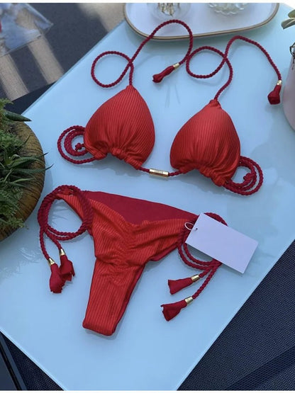 Bikini wiązane z trójkątnym topem i ozdobnymi chwostami - Senséra