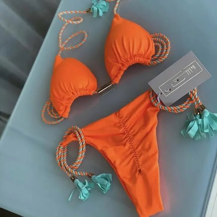 Bikini wiązane z trójkątnym topem i ozdobnymi chwostami - Senséra