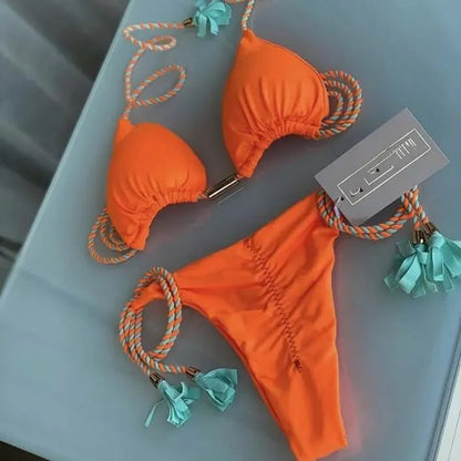 Bikini wiązane z trójkątnym topem i ozdobnymi chwostami - Senséra