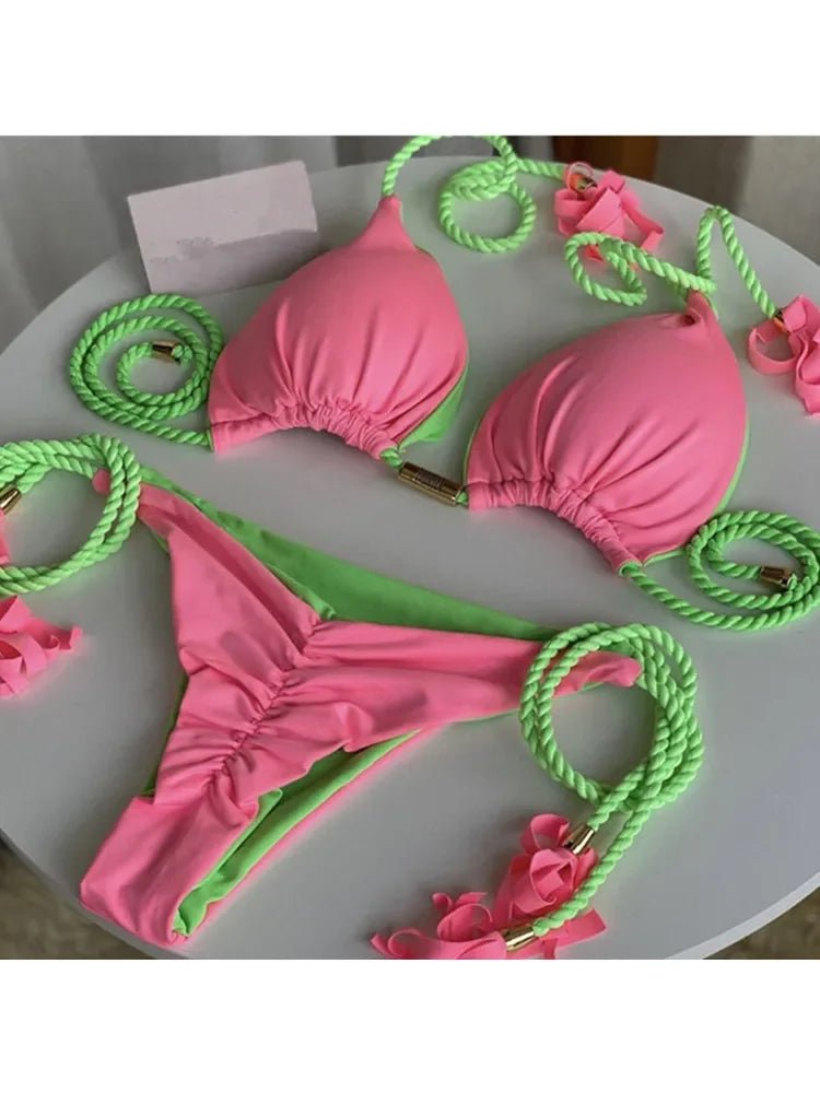 Bikini wiązane z trójkątnym topem i ozdobnymi chwostami - Senséra