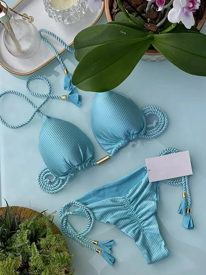 Bikini wiązane z trójkątnym topem i ozdobnymi chwostami - Senséra