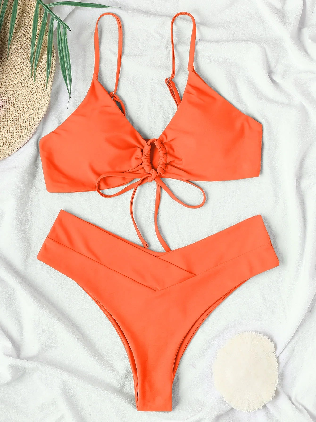 Bikini z wiązanym topem i wysokim stanem o modelującym kroju - Senséra