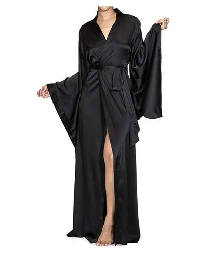 Długi szlafrok satynowy damski oversize z szerokimi rękawami kimono - Senséra