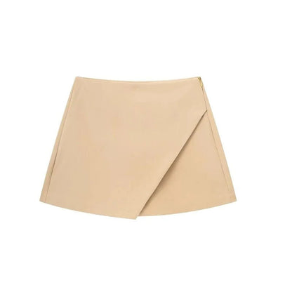 Elegancka spódniczka typu skort z zakładką i wysokim stanem minimalistyczna mini - Senséra