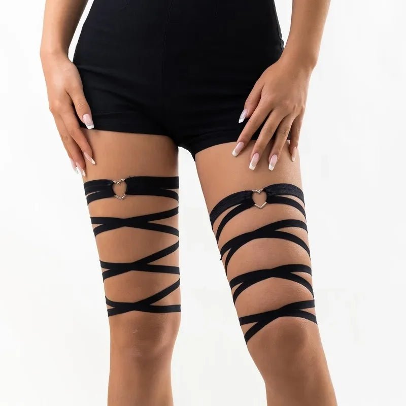 Harness damski na uda z krzyżującymi paskami i detalem serca - Senséra