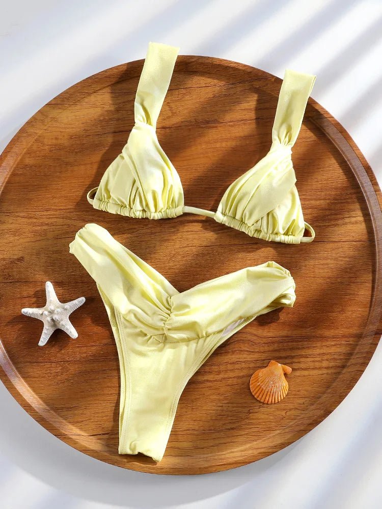 Klasyczne bikini wiązane z marszczonymi figami i trójkątnym topem - Senséra