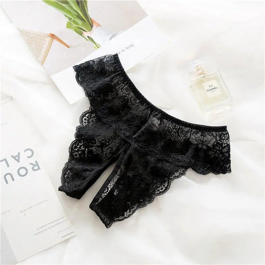 Koronkowe stringi damskie z otwartym krokiem transparentne plus size - Senséra