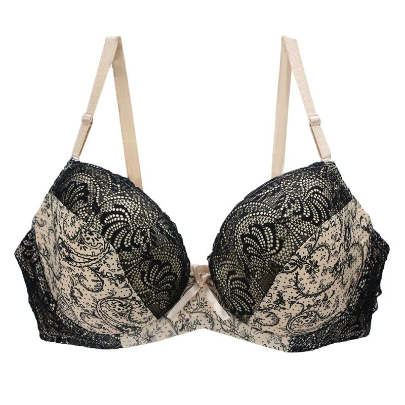 Koronkowy biustonosz push up plus size z pełnymi miseczkami i kontrastowym wzorem - Senséra