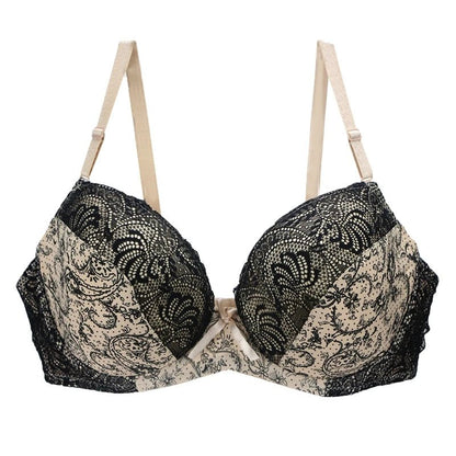 Koronkowy biustonosz push up plus size z pełnymi miseczkami i kontrastowym wzorem - Senséra