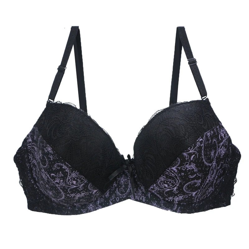 Koronkowy biustonosz push up plus size z pełnymi miseczkami i kontrastowym wzorem - Senséra