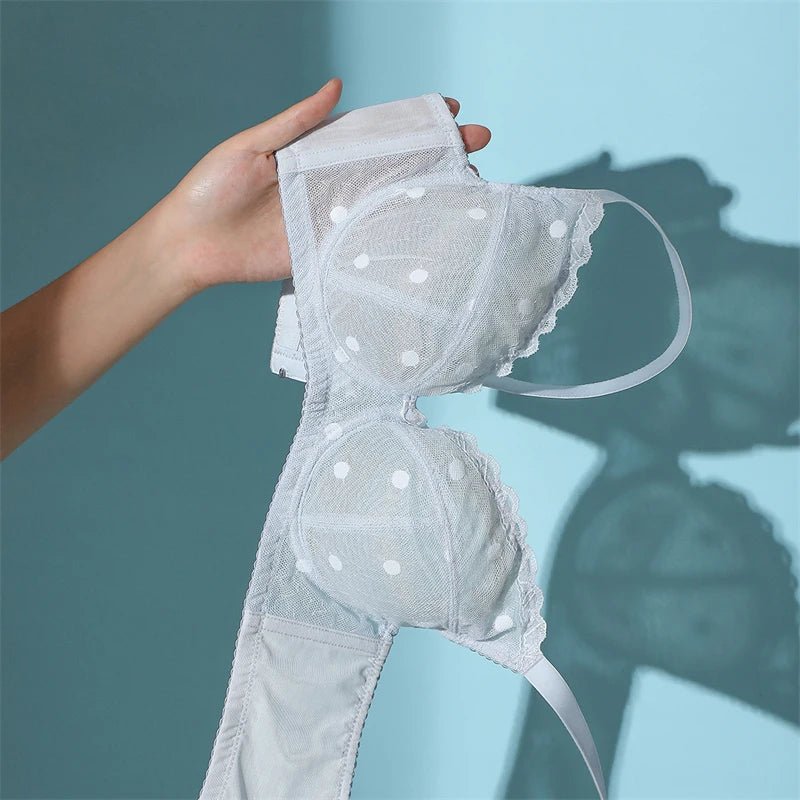 Lekki biustonosz minimizer plus size z siateczki w kropki i miękkimi miseczkami - Senséra