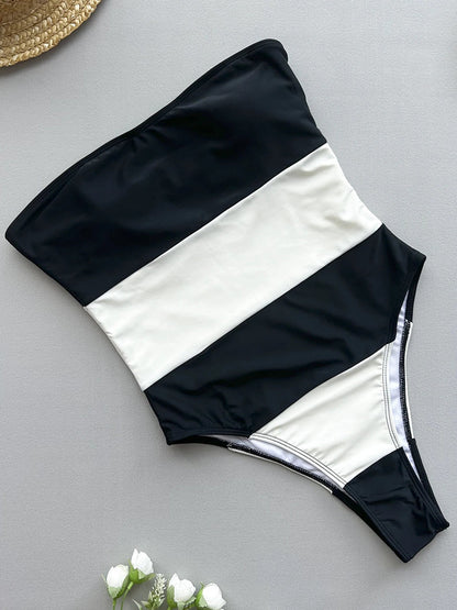 Monokini bandeau z kontrastowymi pasami i wysokim wycięciem - Senséra