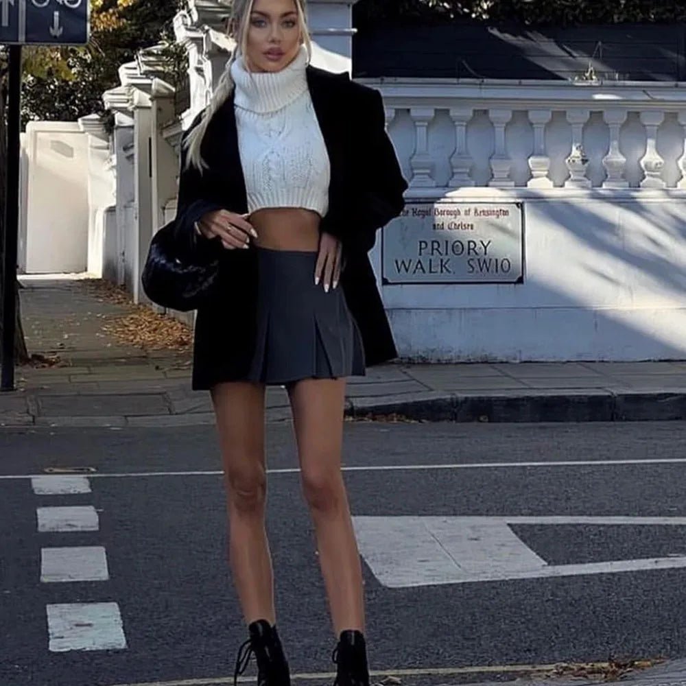 Plisowana spódniczka damska typu skort z wysokim stanem elegancka mini - Senséra