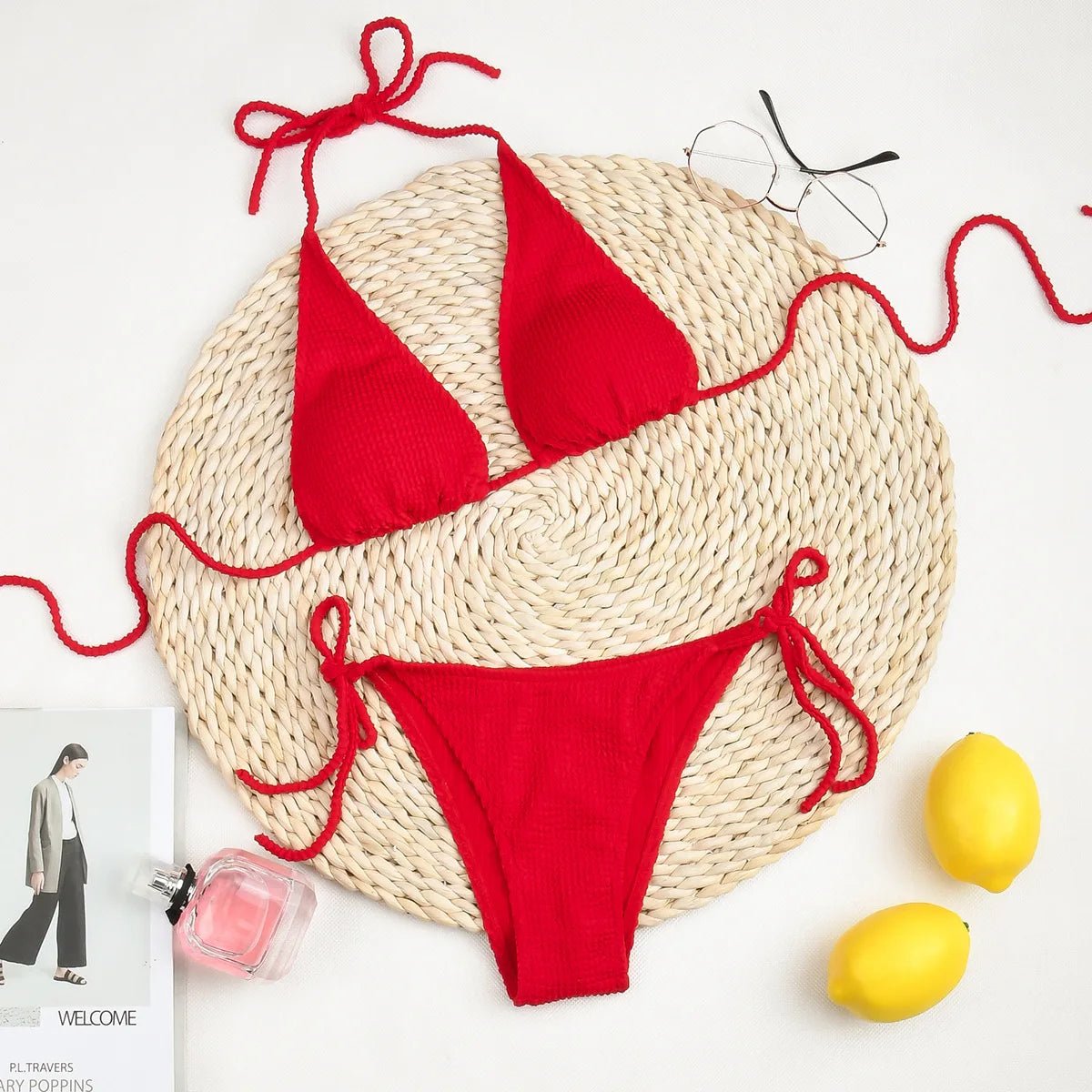 Prążkowane bikini wiązane z trójkątnym topem i stringami - Senséra