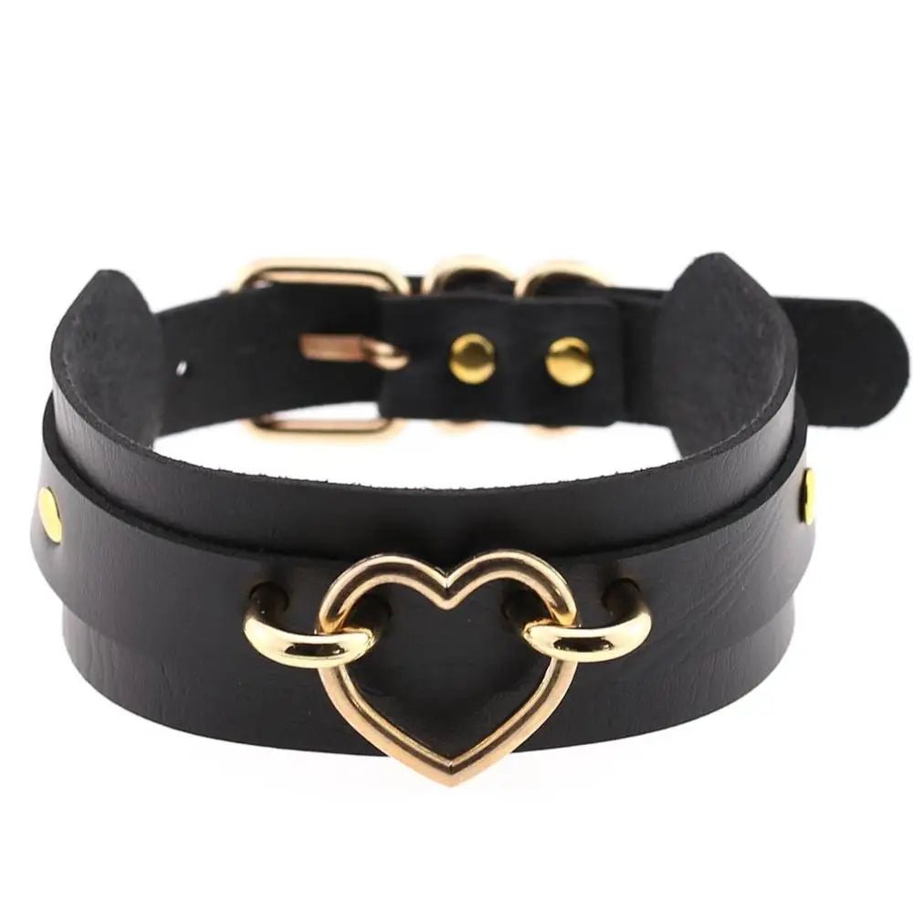 Skórzany choker z sercem i metalowymi detalami w stylu goth - Senséra