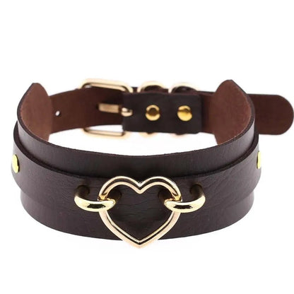 Skórzany choker z sercem i metalowymi detalami w stylu goth - Senséra