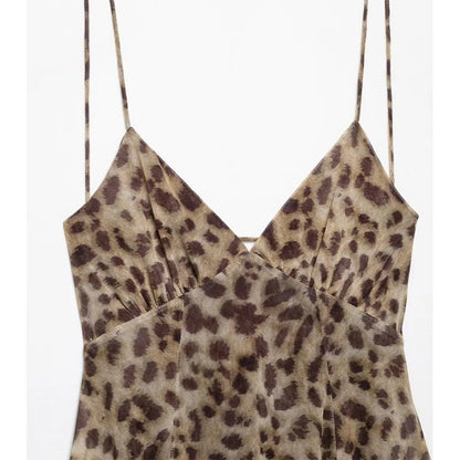 Tiulowa mini sukienka na ramiączkach w leopardzi wzór z odkrytymi plecami - Senséra