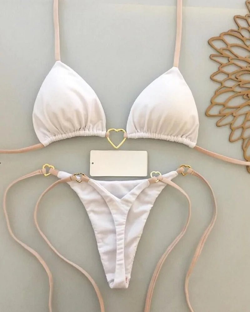 Trójkątne bikini z ozdobnym sercem i wiązanymi stringami - Senséra